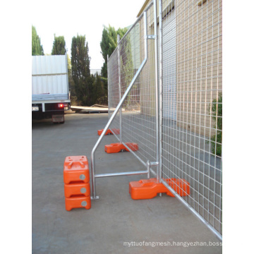 Blow Moulded Temporary Fencing Feet with Concrete